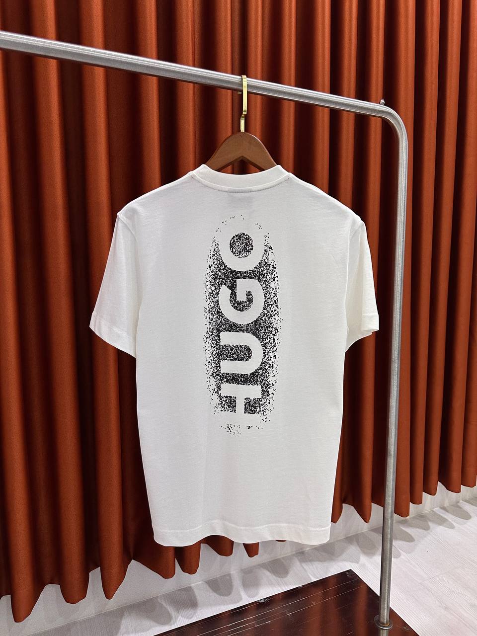 тениска HUG 016